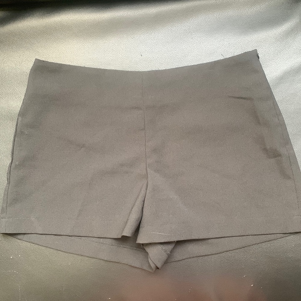 Forever 21 black dress shorts